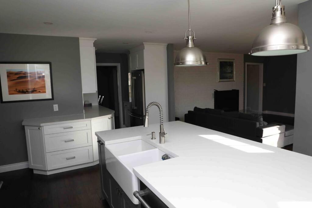 Bowmanville Event Place Екстер'єр фото