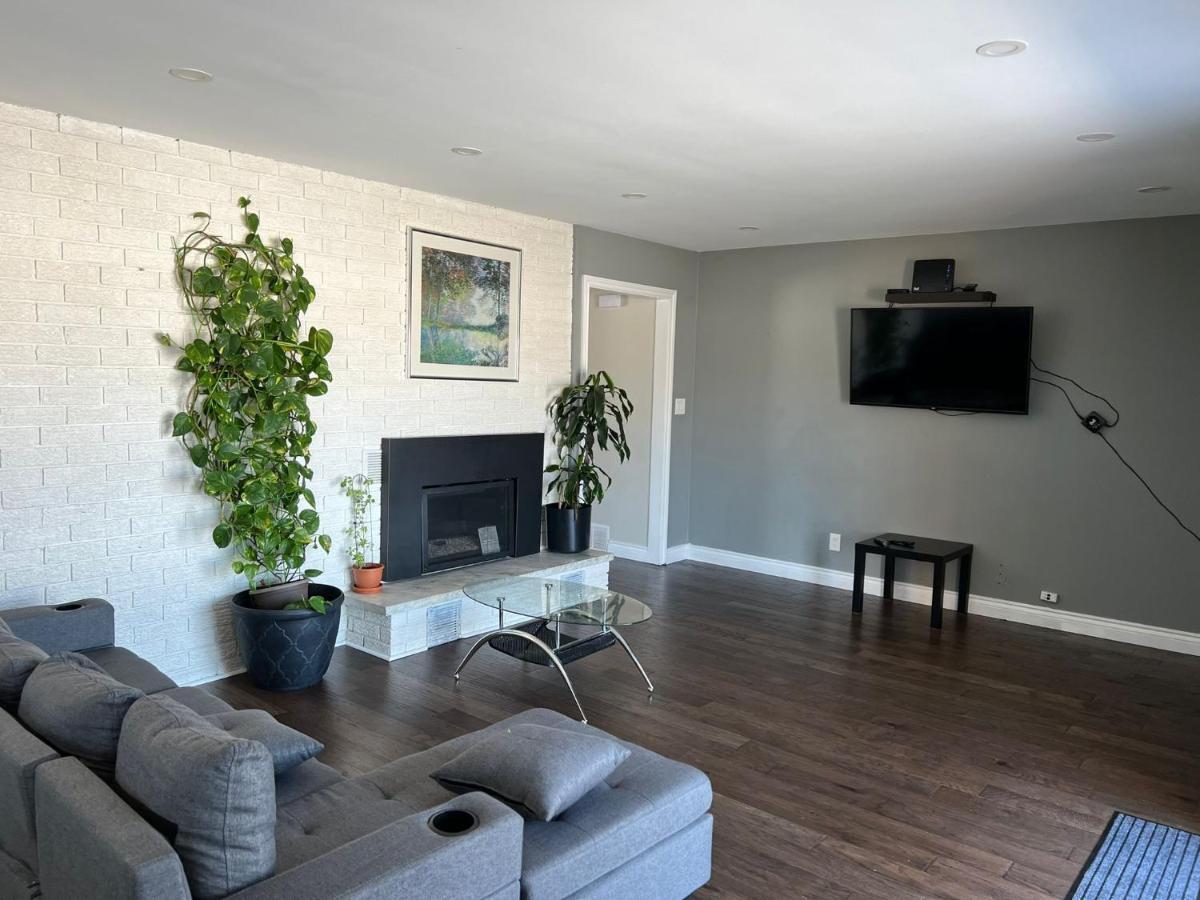 Bowmanville Event Place Екстер'єр фото